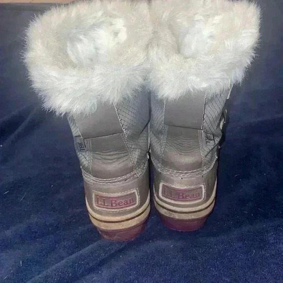 LL Beans Boots - Picture 3 of 5